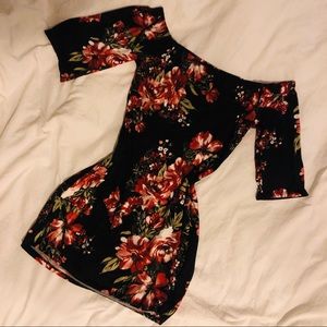 Floral tight fitting mini dress